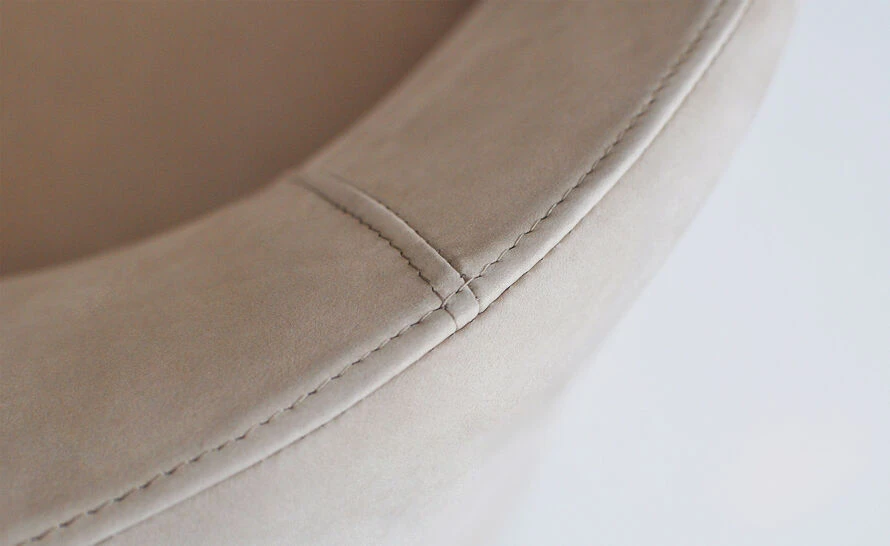 Bensen U Turn Club Chair 8 Bensen U Turn Club Chair - Image 6